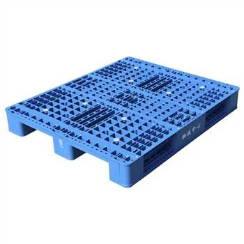 Plastová paleta vystužená oceľovými rúrami z HDPE